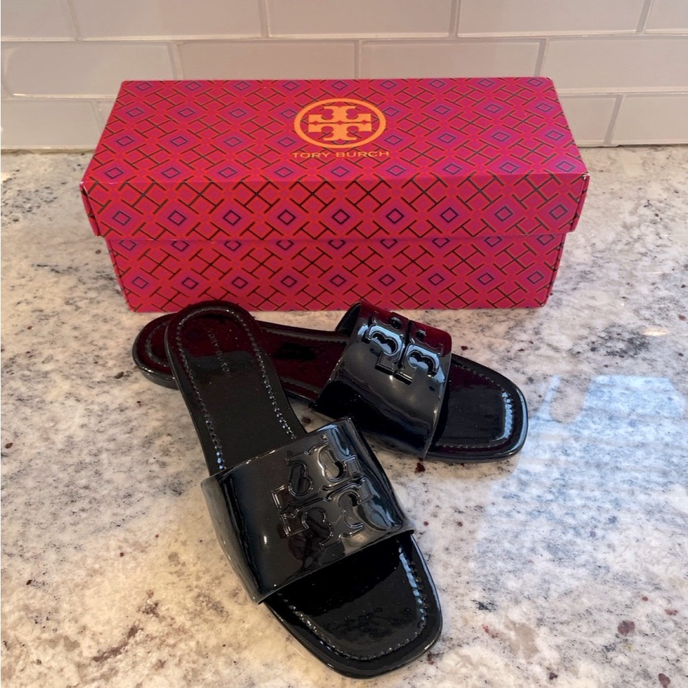 🆕 Tory Burch Eleanor Slides - 8.5